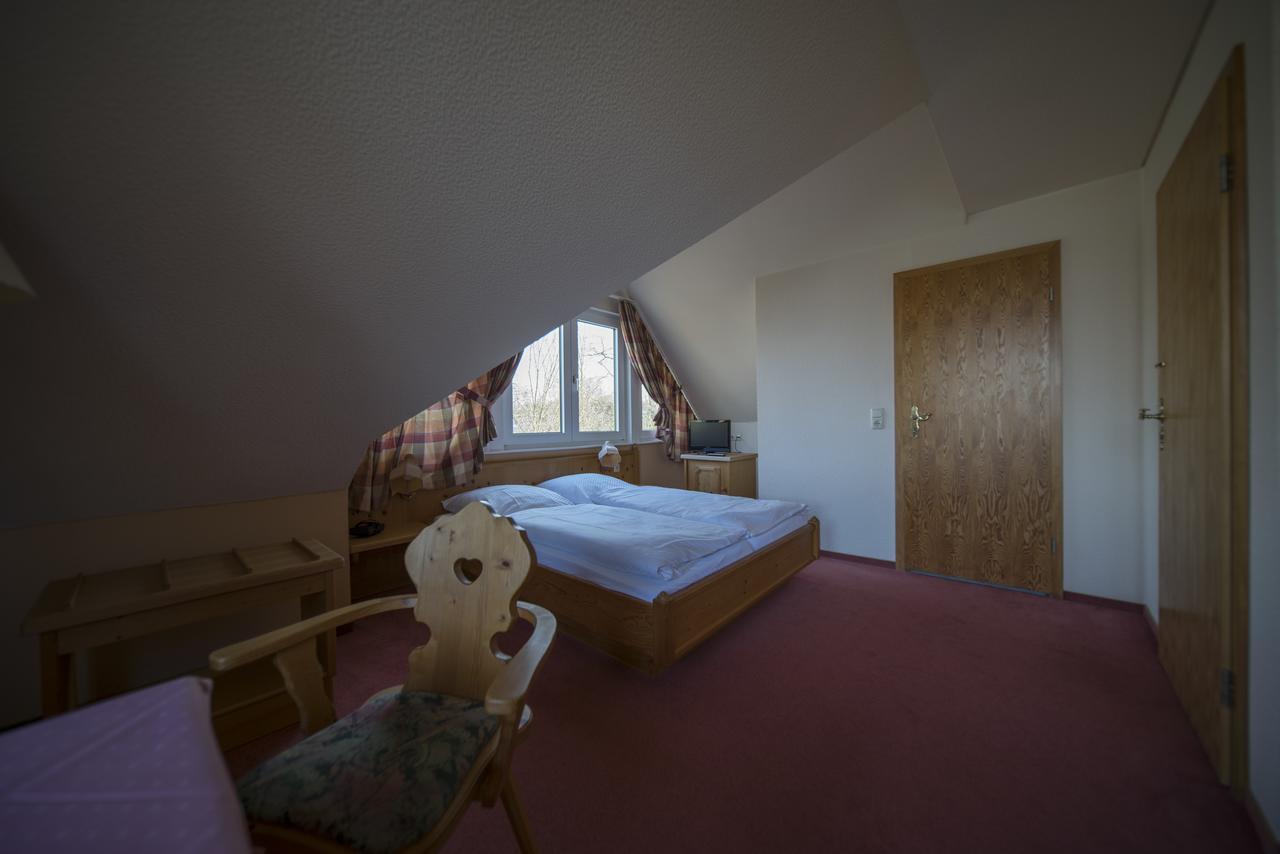 Gasthaus Zum Frohsinn Bosau Zewnętrze zdjęcie