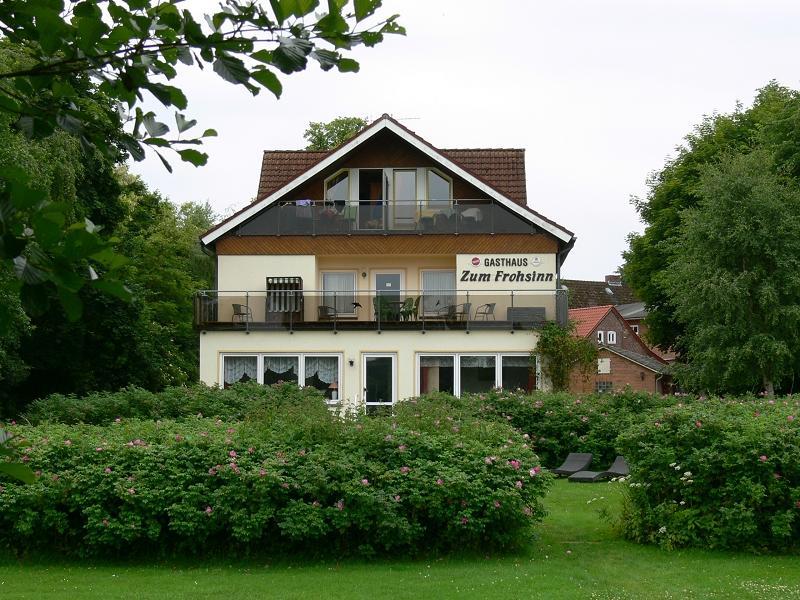 Gasthaus Zum Frohsinn Bosau Zewnętrze zdjęcie